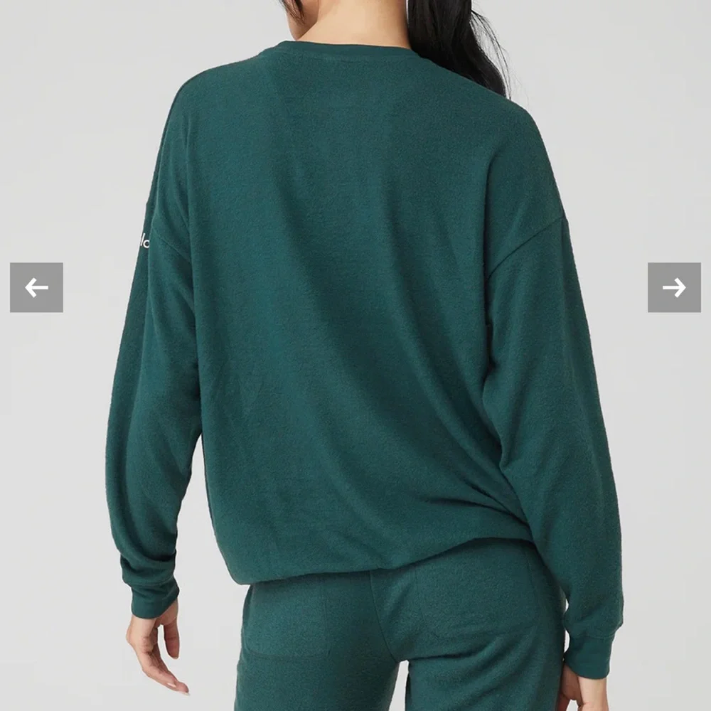 NWT Alo Yoga Soho Pullover Midnight Green Sz XS - Picture 2 of 14